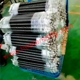 Ba Lan Khách hàng  100 máy gia nhiệt vây thẳng đã sẵn sàng